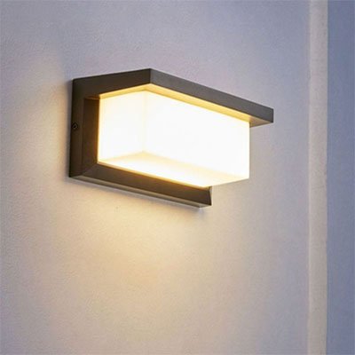 détecteur de mouvement sur un mur